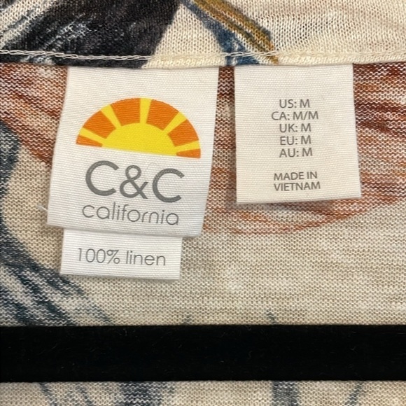 C & C California Women’s Knit Top Cream & Blue 100% Linen Floral Coastal Grandma - Picture 7 of 11